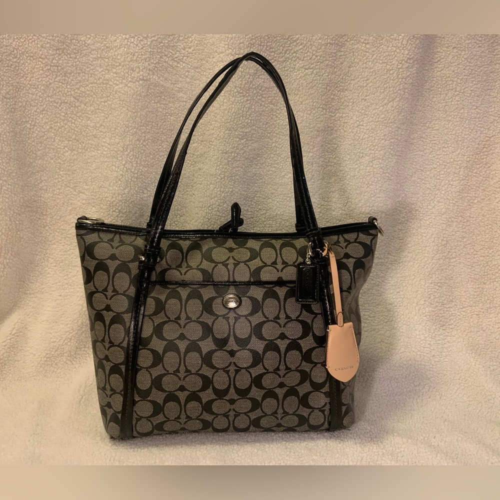 Coach tote NWOT